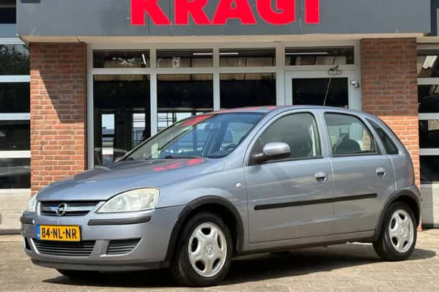 Opel Corsa (2003) thumbnail 1