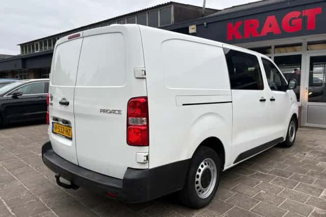 Toyota Proace (2017) thumbnail 5