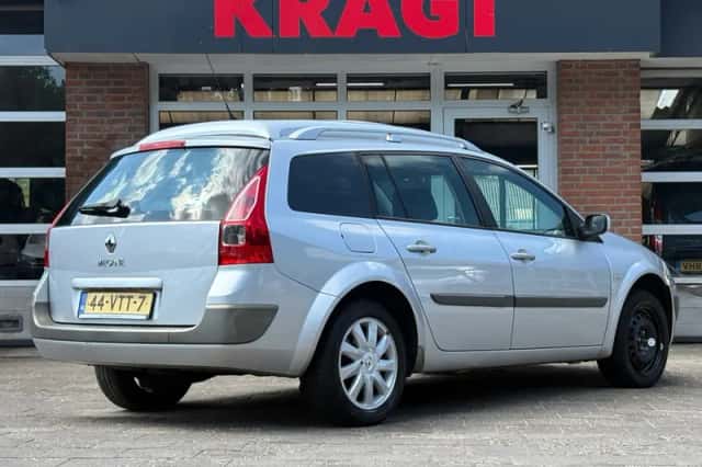 Renault Mégane (2008) thumbnail 4