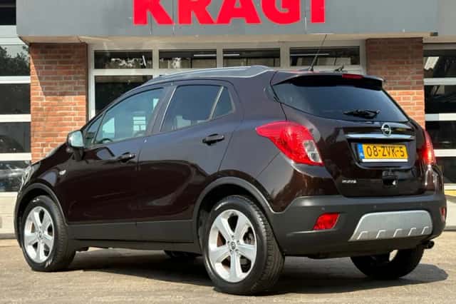 Opel Mokka (2013) thumbnail 3
