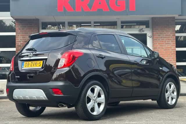 Opel Mokka (2013) thumbnail 4