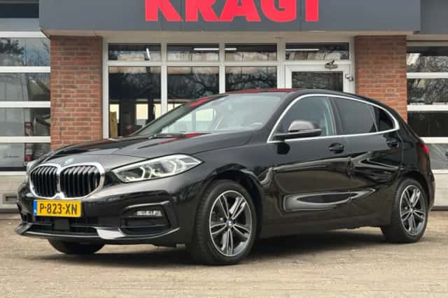 BMW 1-Serie (2022) thumbnail 2