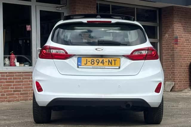 Ford Fiesta (2020) thumbnail 4