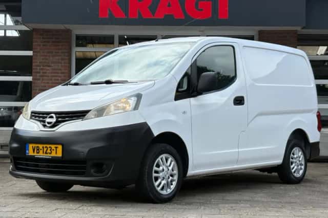 Nissan NV200 (2013) thumbnail 2