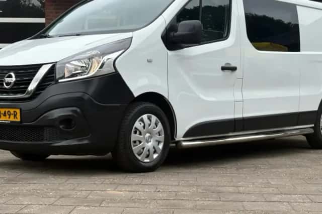 Nissan NV300 (2020) thumbnail 1