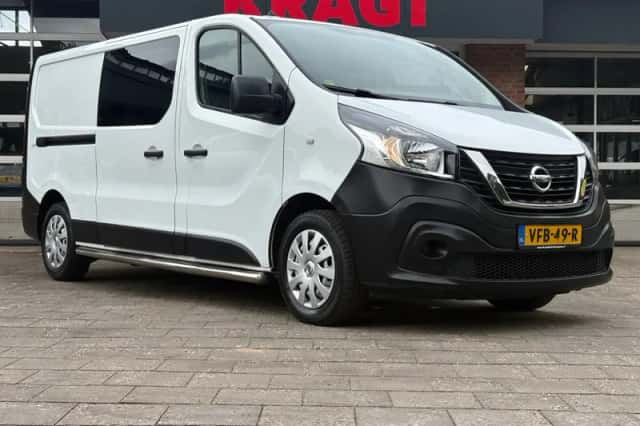 Nissan NV300 (2020) thumbnail 1