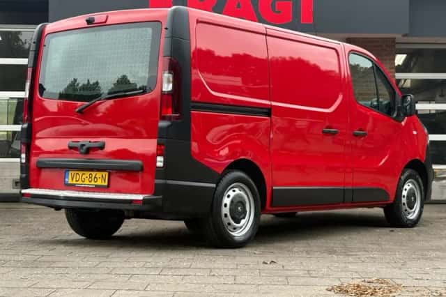 Opel Vivaro (2019) thumbnail 3
