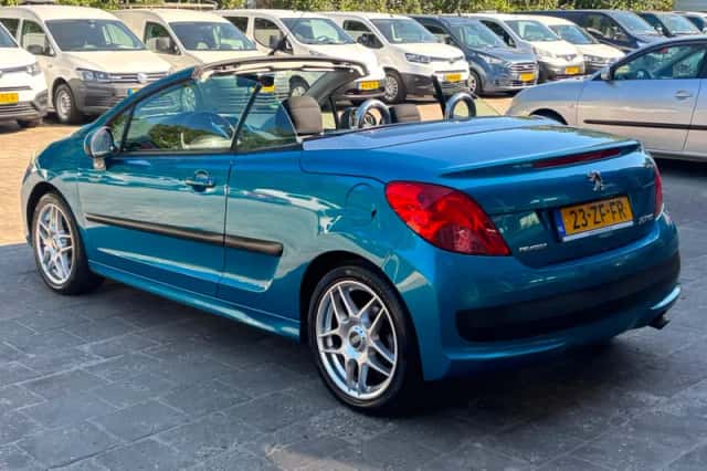 Peugeot 207 (2008) thumbnail 4