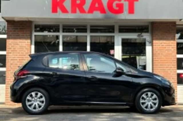 Peugeot 208 (2018) thumbnail 6