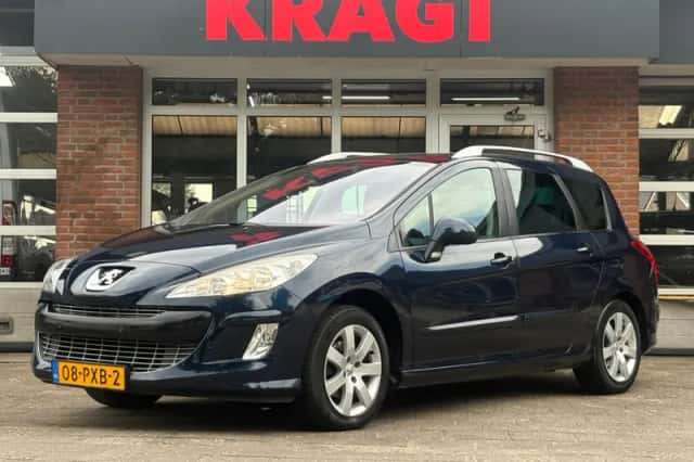 Peugeot 308 (2011) thumbnail 1