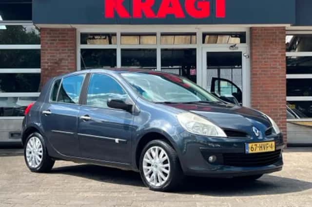 Renault Clio (2009) thumbnail 3