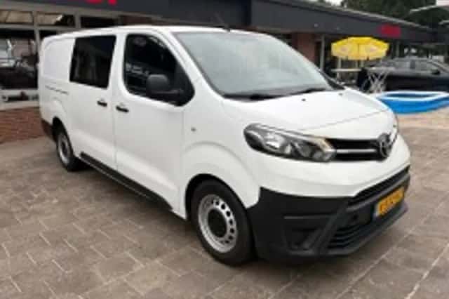 Toyota Proace (2017) thumbnail 4