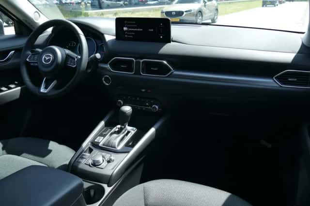 Mazda CX-5 (2025) thumbnail 8