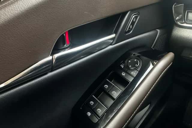 Mazda CX-30 (2025) thumbnail 12
