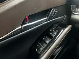 Mazda CX-30 (2025) thumbnail 12