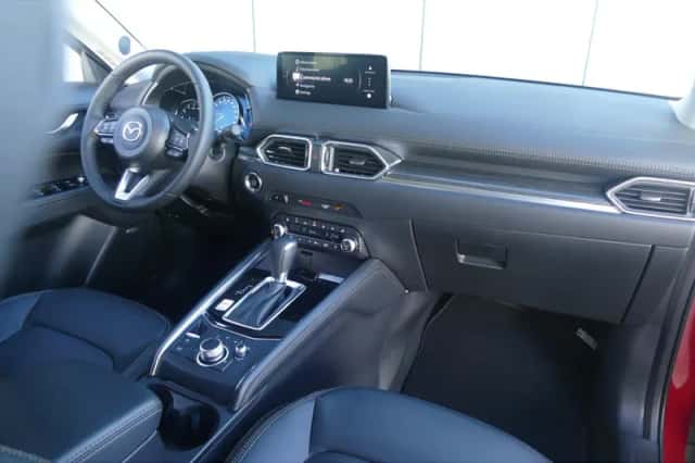 Mazda CX-5 (2025) thumbnail 9