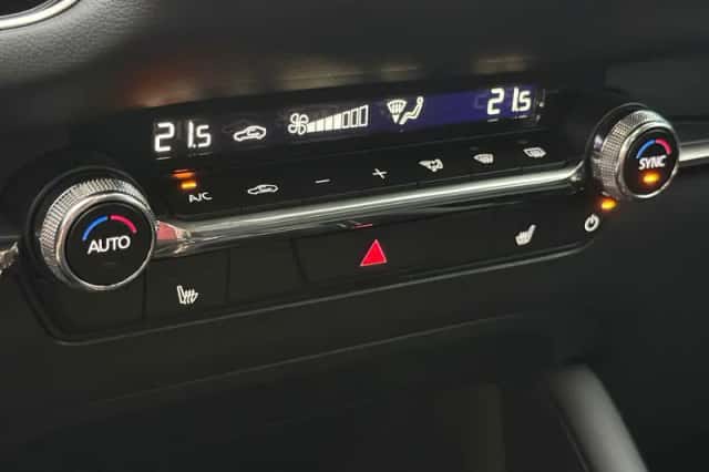 Mazda 3 (2025) thumbnail 16
