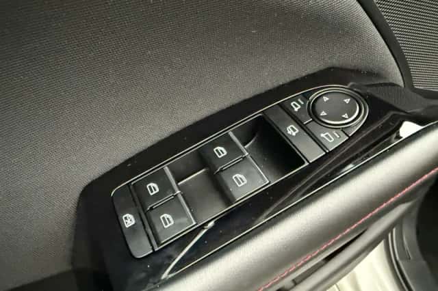Mazda 3 (2025) thumbnail 9