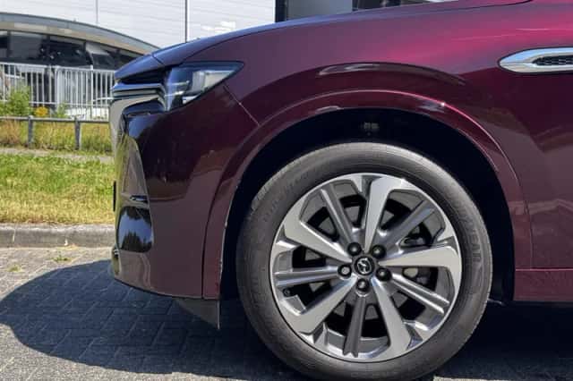 Mazda CX-80 (2024) thumbnail 4