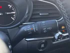 Mazda CX-30 (2020) thumbnail 17