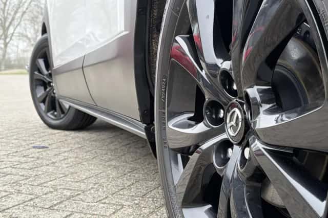 Mazda CX-30 (2025) thumbnail 9