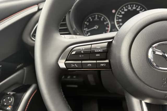 Mazda CX-30 (2026) thumbnail 13