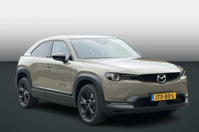 Mazda MX-30 (2025) thumbnail 2