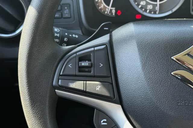 Suzuki Ignis (2021) thumbnail 6