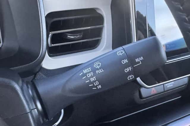 Suzuki Ignis (2021) thumbnail 15