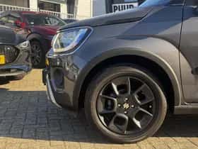 Suzuki Ignis (2021) thumbnail 4
