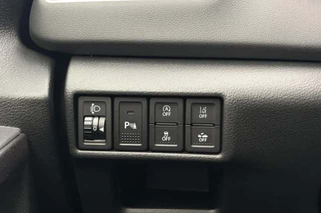 Suzuki S-Cross (2025) thumbnail 11
