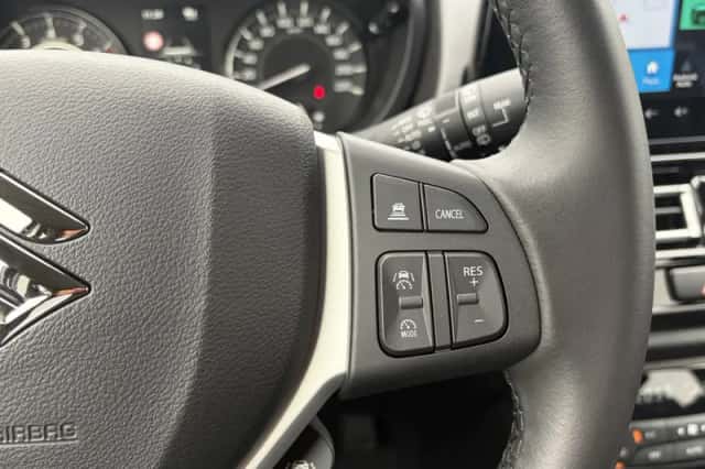 Suzuki S-Cross (2025) thumbnail 14