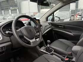 Suzuki S-Cross (2025) thumbnail 19