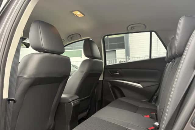 Suzuki S-Cross (2025) thumbnail 24