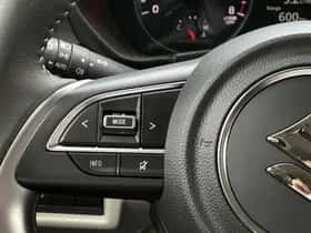 Suzuki Swift (2025) thumbnail 11