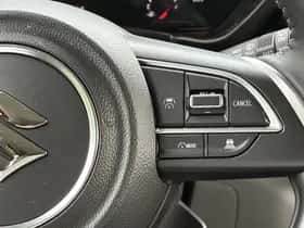 Suzuki Swift (2025) thumbnail 12