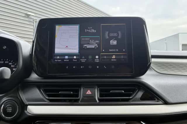 Suzuki Swift (2025) thumbnail 18
