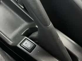 Suzuki Swift (2025) thumbnail 22