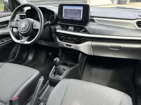 Suzuki Swift (2025) thumbnail 10
