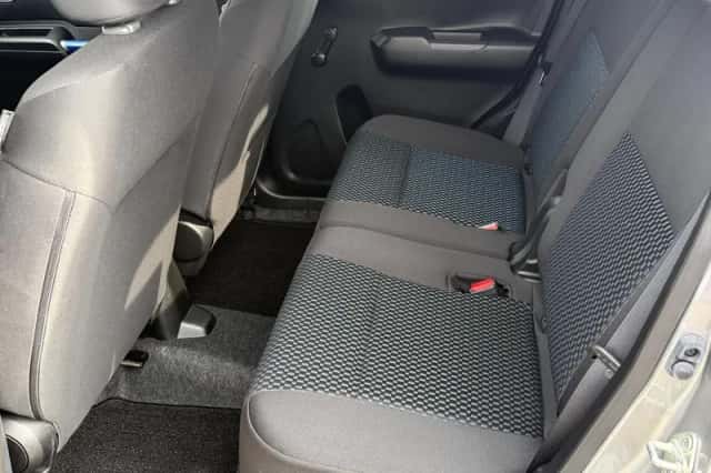Suzuki Ignis (2022) thumbnail 8