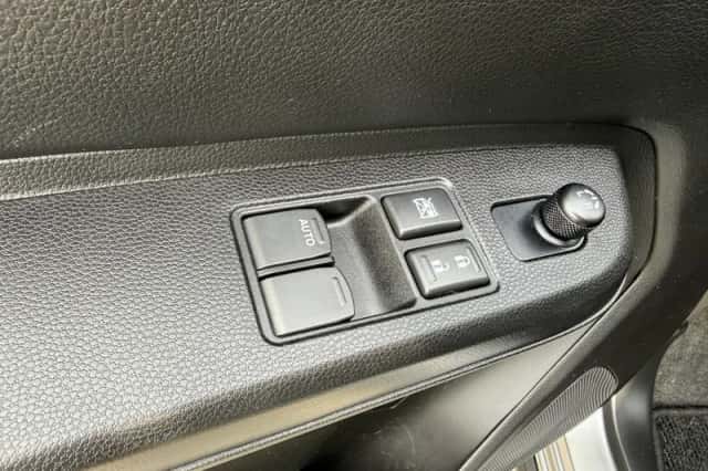 Suzuki Ignis (2022) thumbnail 10