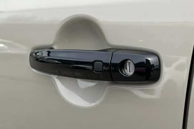 Suzuki Vitara (2026) thumbnail 11