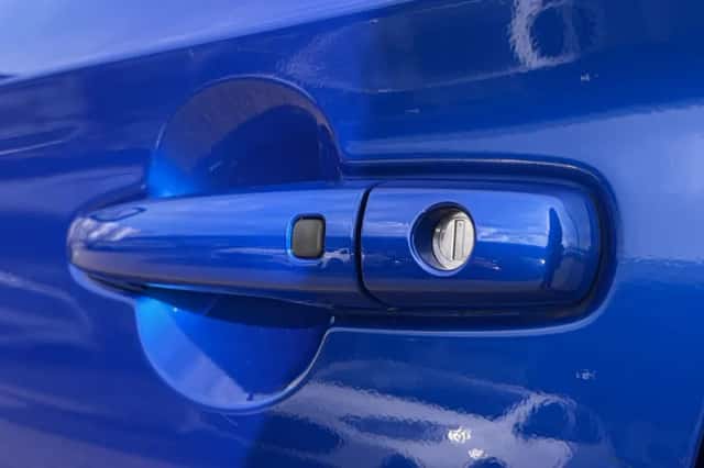 Suzuki Swift (2025) thumbnail 11