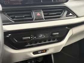 Suzuki Swift (2025) thumbnail 18