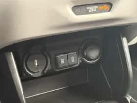 Suzuki Swift (2025) thumbnail 19