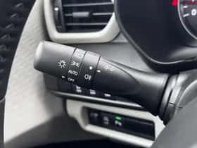 Suzuki Swift (2025) thumbnail 13