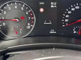Suzuki Swift (2025) thumbnail 15