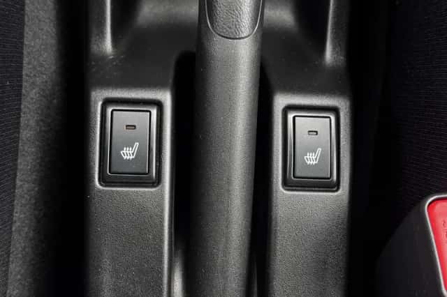 Suzuki Swift (2025) thumbnail 22