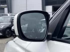 Suzuki Swift (2025) thumbnail 24