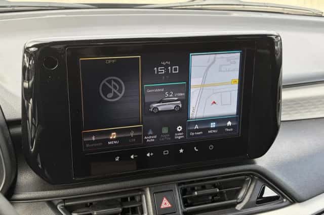 Suzuki Swift (2025) thumbnail 14